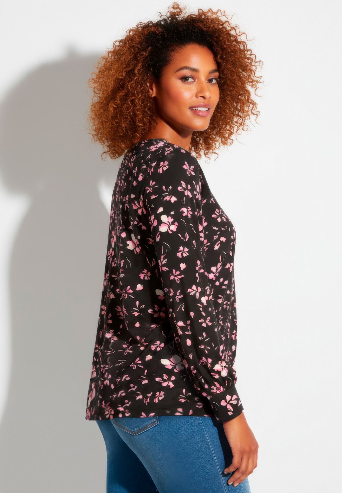 Scoop Neck Knot Hem Top, PINK PETAL CONFETTI, alternate image number 2