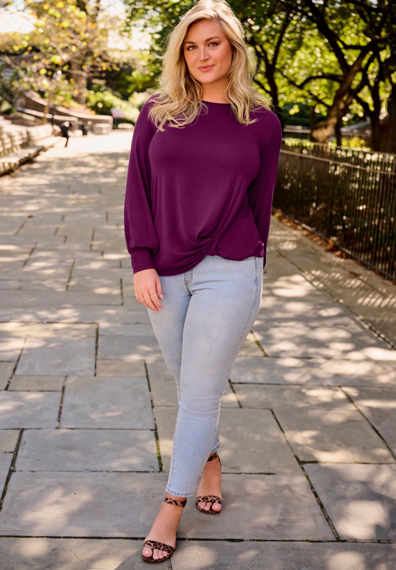 Scoop Neck Knot Hem Top, DEEP BERRY, hi-res image number 0