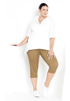 Plus Size High Rise Denim Capris