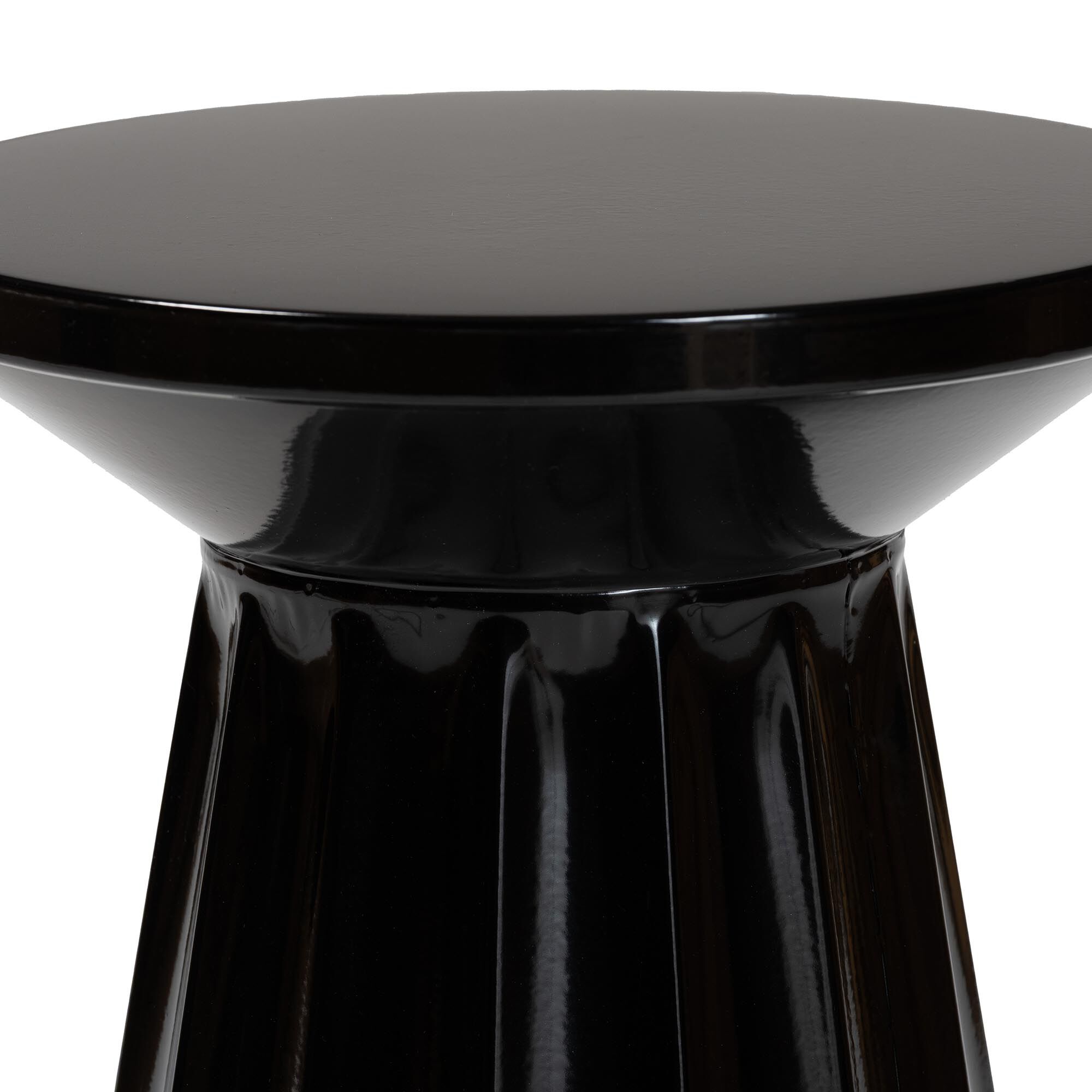 Ulmer Metal Scalloped Side Table, Black, BLACK, alternate image number 2