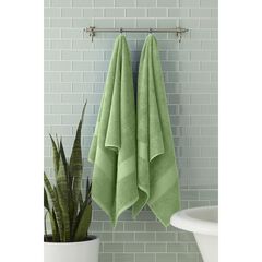 BH Studio 2-Pc. Bath Towel Set