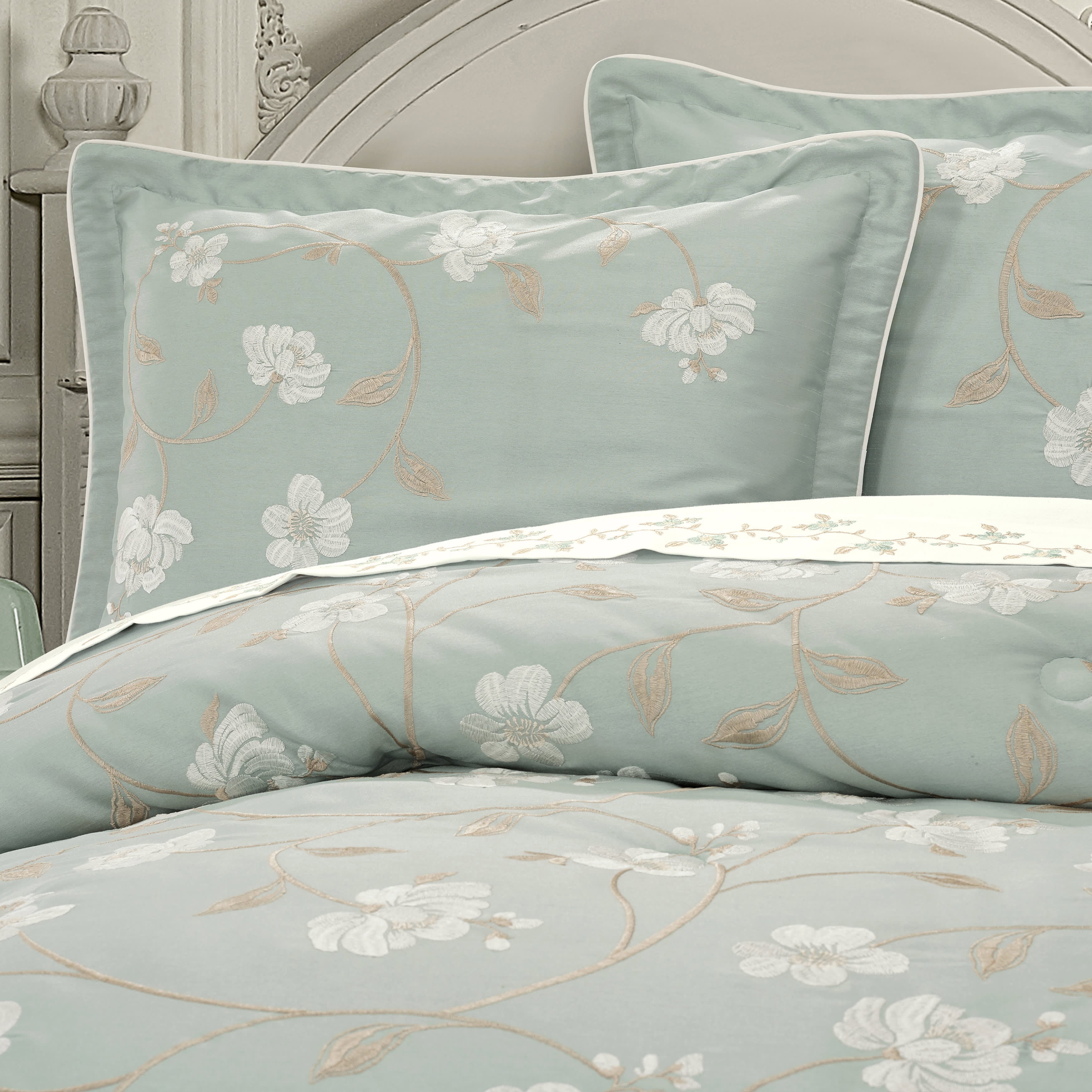 Spring Garden 4 Piece Comforter Set, SPA, alternate image number null