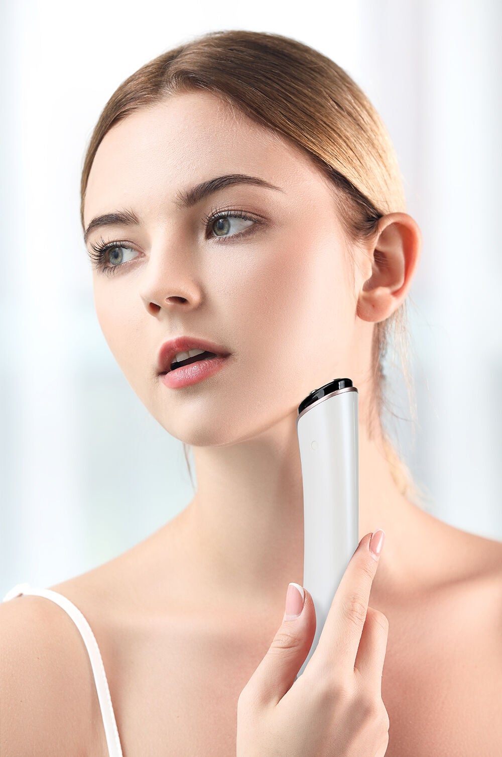 Beautiful Face Premium Gadgets, WHITE, on-hover image number 1