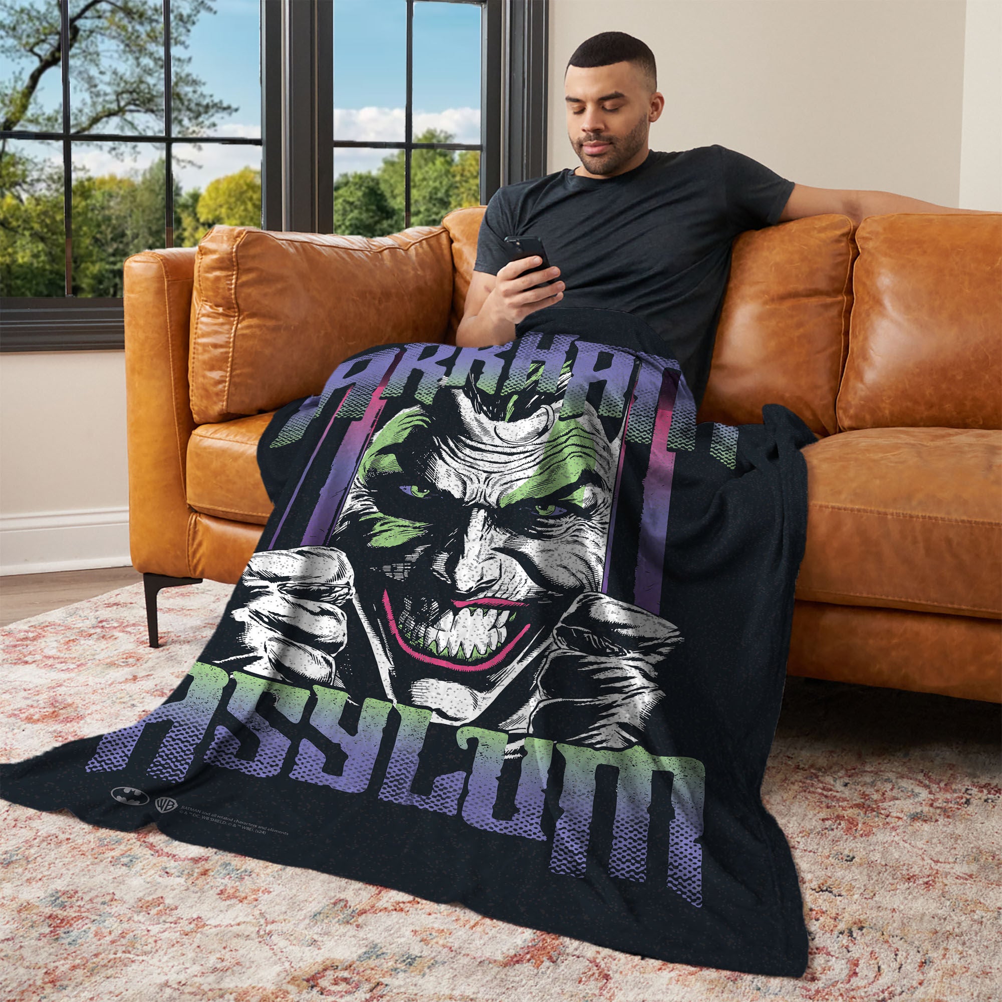 Warner Bros. DC Arkham Asylum Silk Touch Throw Blanket 50x60 Inches, DC ARKHAM, alternate image number 2