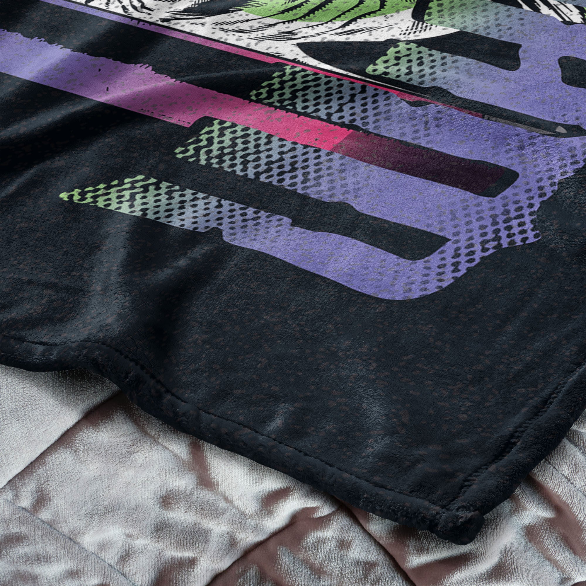 Warner Bros. DC Arkham Asylum Silk Touch Throw Blanket 50x60 Inches, DC ARKHAM, alternate image number 4