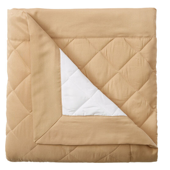 BH Studio Reversible Quilted Bedspread, , alternate image number null