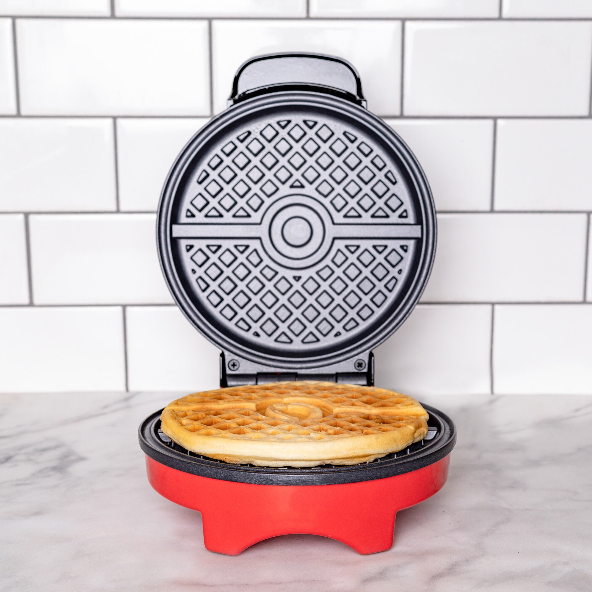 Pok&eacute;mon Waffle Maker, MULTICOLOR, alternate image number 3