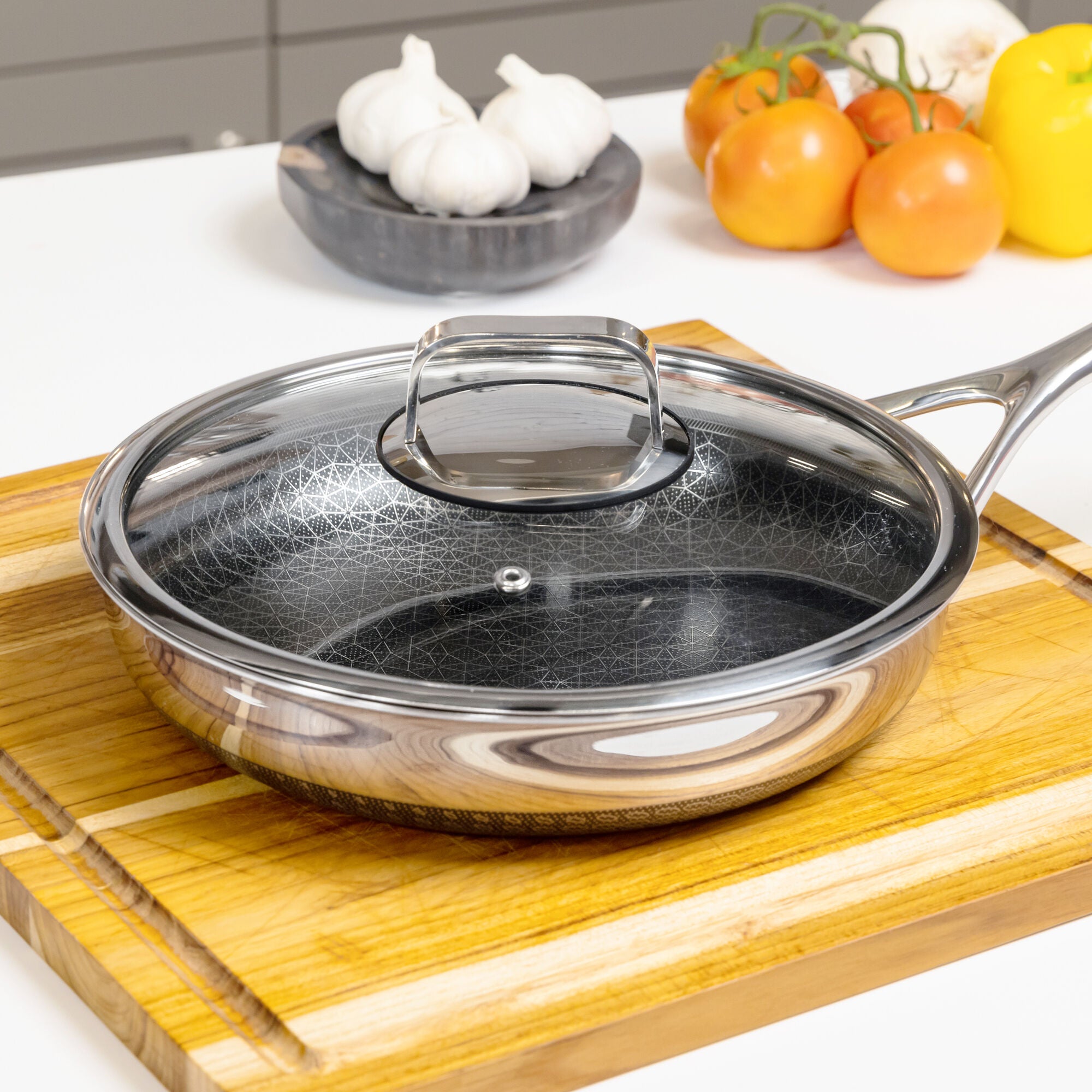 LIVWELL DiamondClad&trade; 10 inches Tempered Glass Lid with Silicone Rim, Cool Touch Insulated Handle, Dishwasher Safe &ndash; Clear, CLEAR, on-hover image number 1