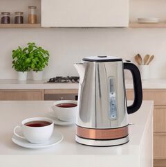 Black and Decker Rapid Boil Electric Tea Kettle