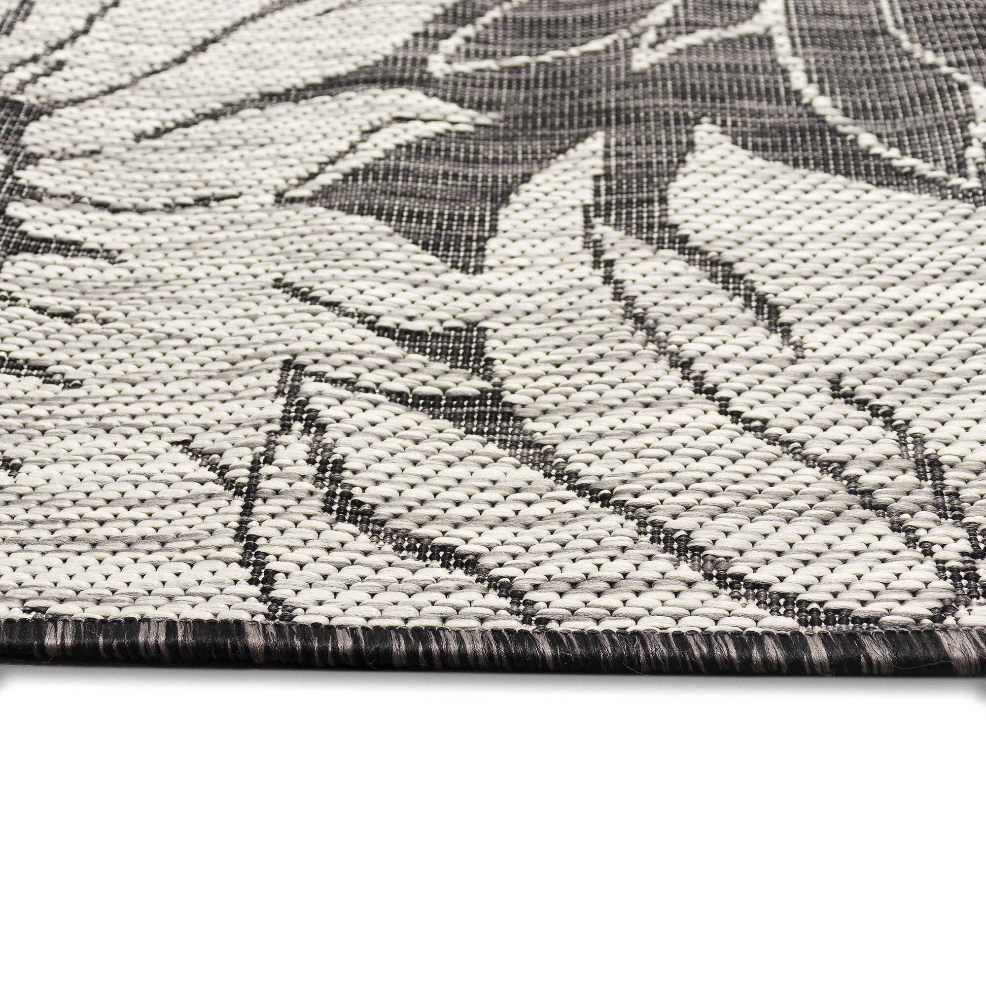 Liora Manne Carmel Sunflower Field Indoor/Outdoor Area Rug Green 4 feet 10 inches x 7 feet 6 inches, BLACK, alternate image number 4