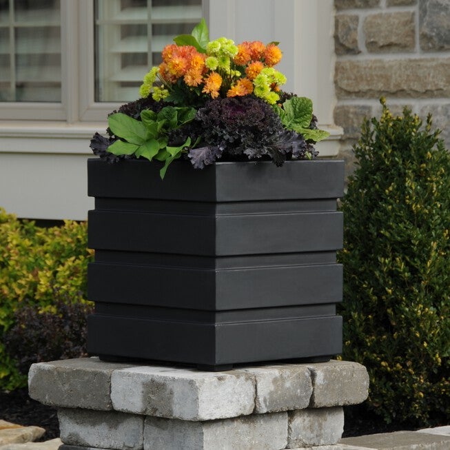 Freeport Patio Planter 18 inchesSq., BLACK, hi-res image number null