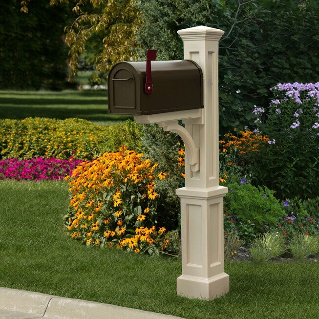 Newport Plus Mail Post, CLAY, hi-res image number 0