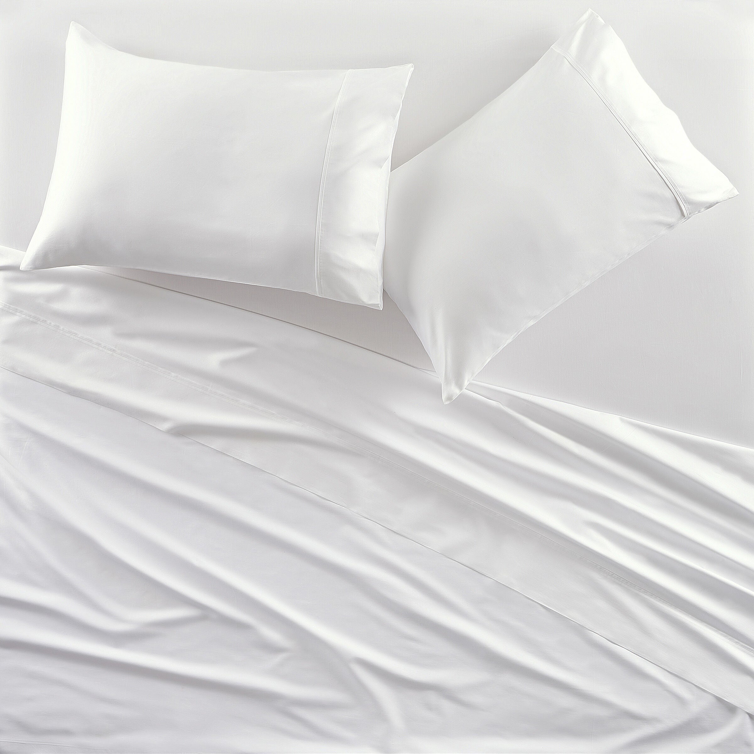 PREMIER SATEEN PILLOW CASE PAIR, CRISP WHITE, alternate image number 1