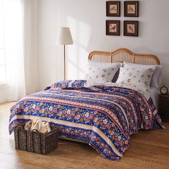 Marsha Quilt And Pillow Sham Set, , alternate image number null