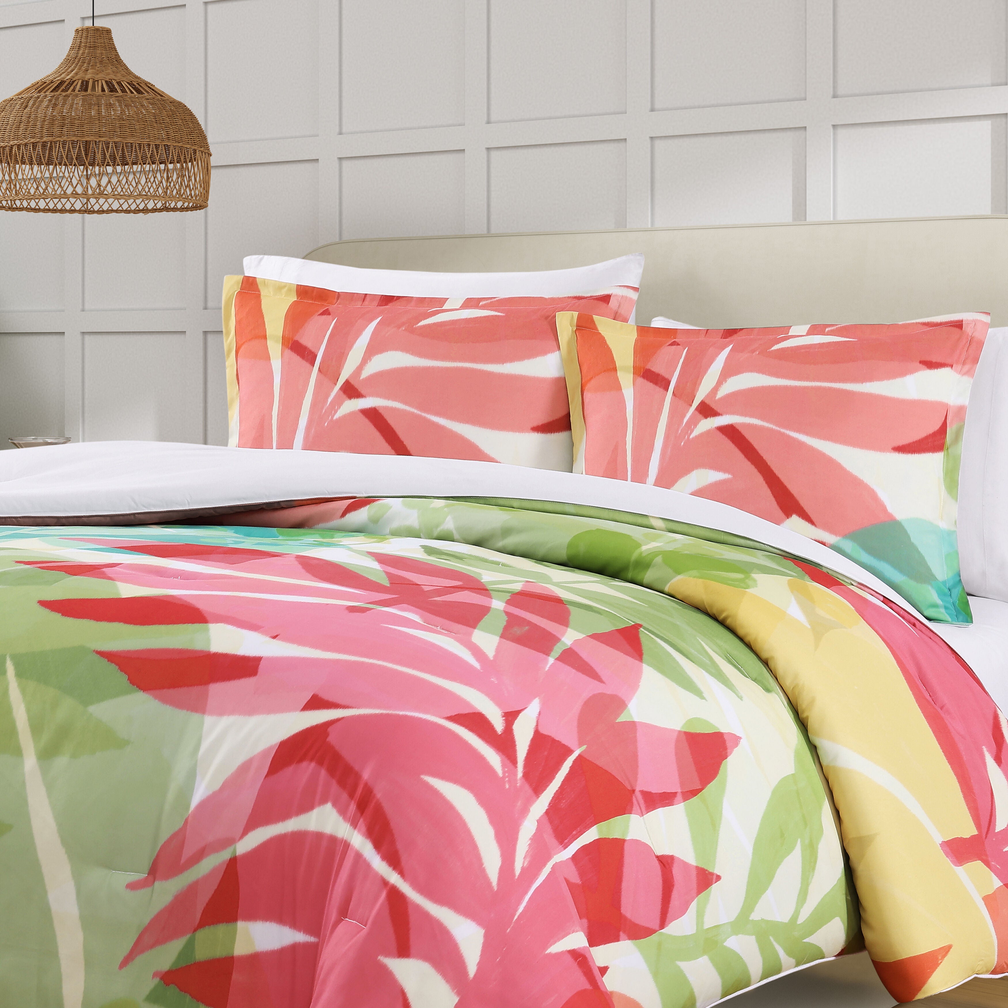 TIKI FULL/QUEEN 3PC. COMFORTER SET, FUCHSIA, alternate image number 2
