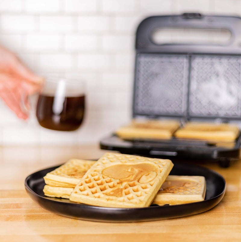 Peanuts Snoopy & Woodstock Square Waffle Maker, WHITE, alternate image number 2