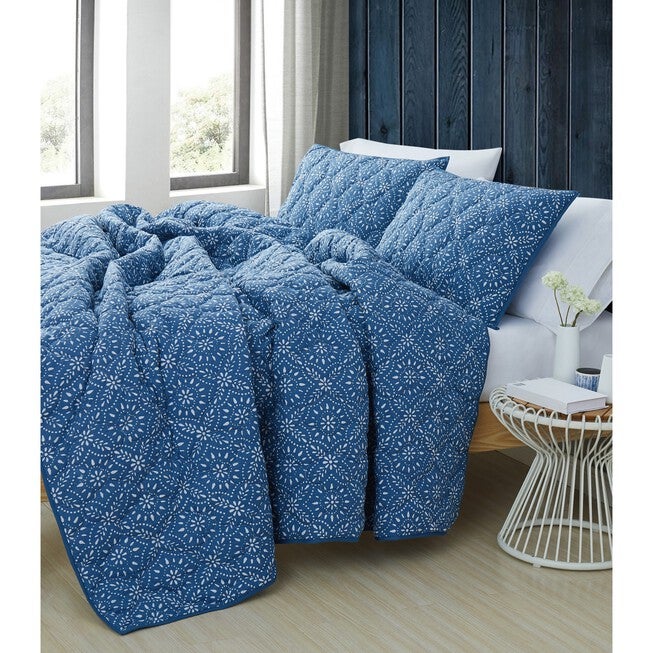 Katrine 3 Piece Quilt Set, , on-hover image number 1