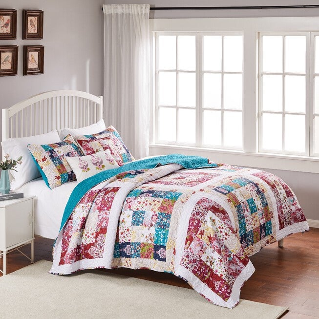 Harmony Quilt And Pillow Sham Set, , alternate image number 2