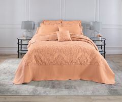 Amelia Bedspread