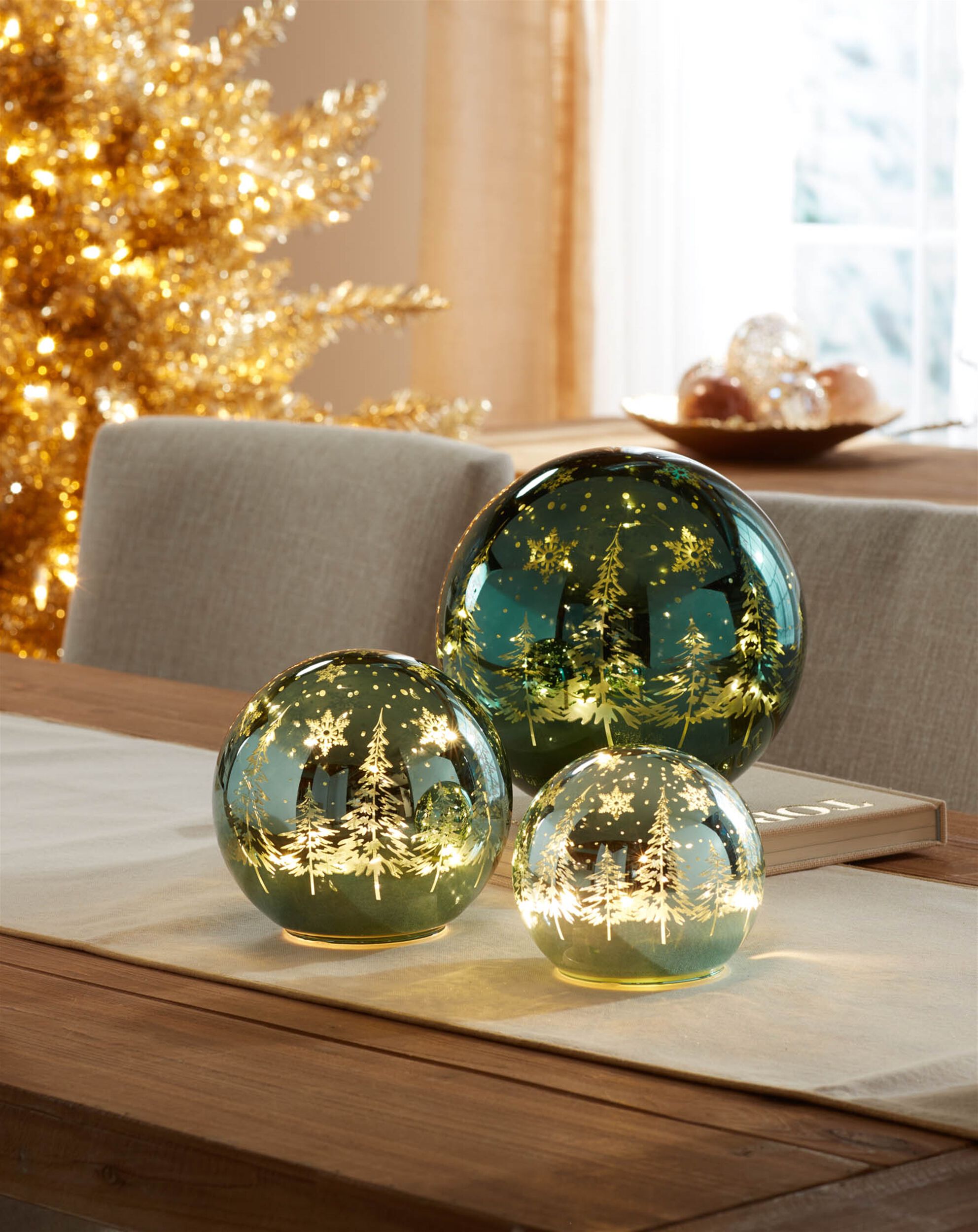LED Pine Tree Globe (Set of 3), GREEN, alternate image number 5