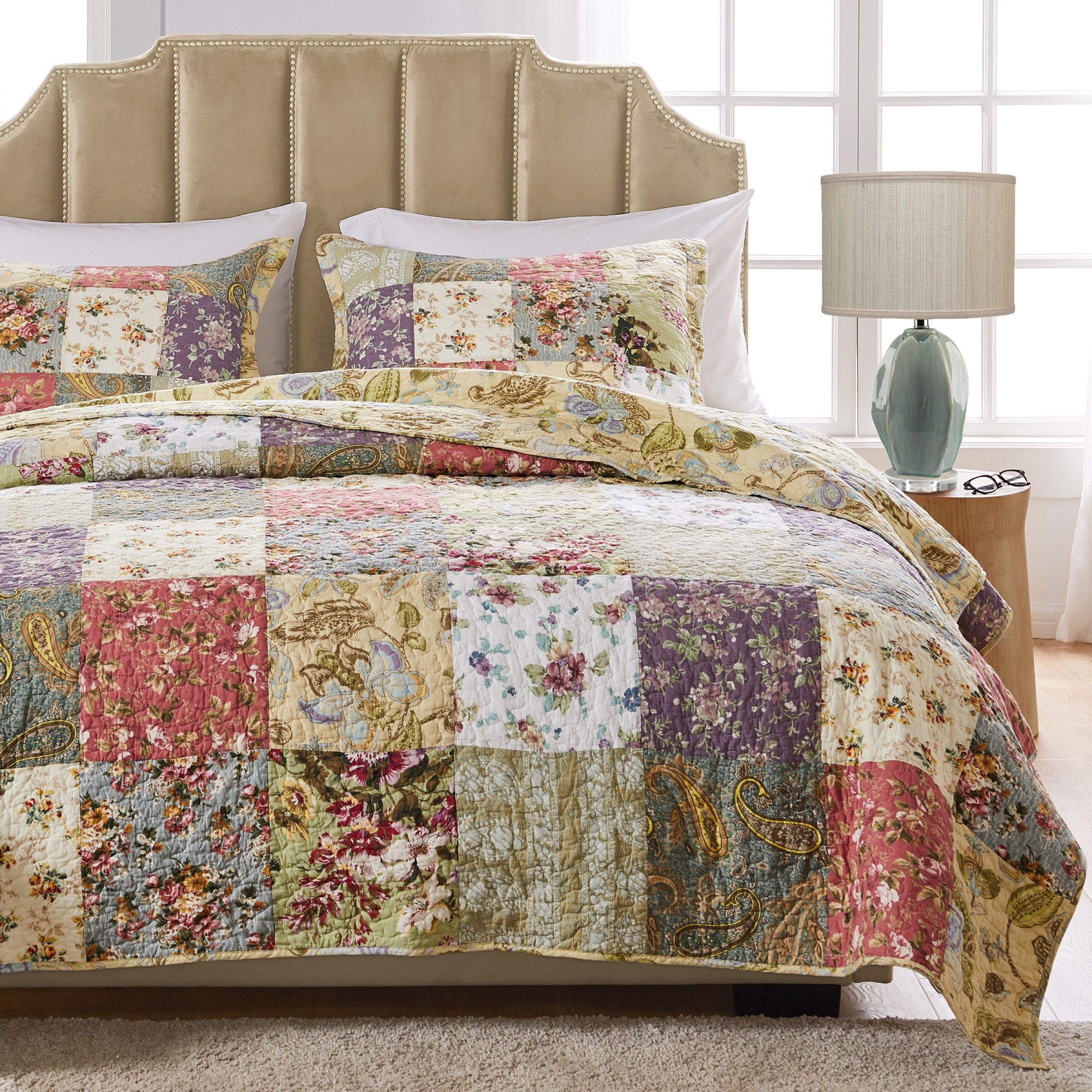 Blooming Prairie Floral 100% Cotton Patchwork Quilt Set, MULTI, alternate image number 1