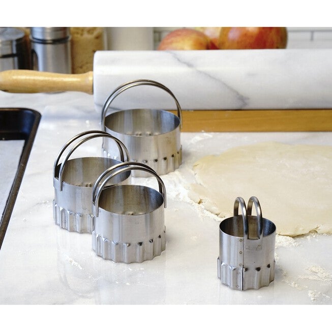 Round Rippled Stainless Steel Biscuit Cutters, Set 4, , alternate image number 4