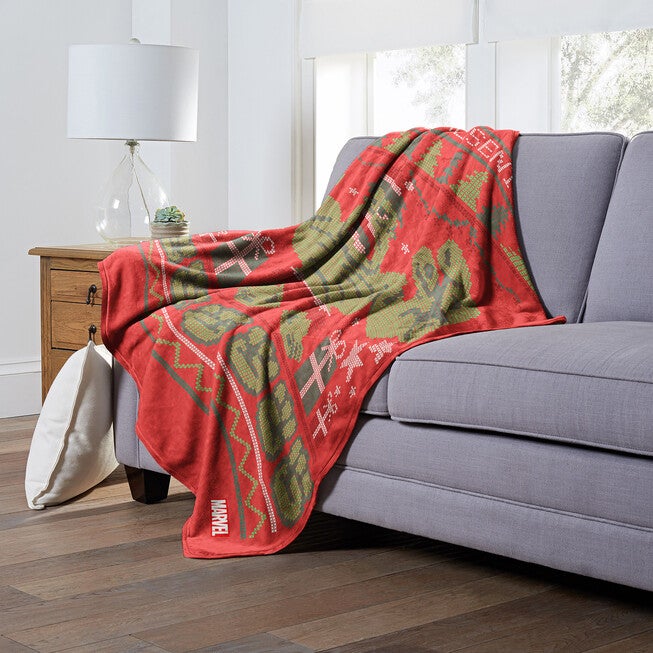 Hulk Want Presents! Silk Touch Throw Blanket, , alternate image number null