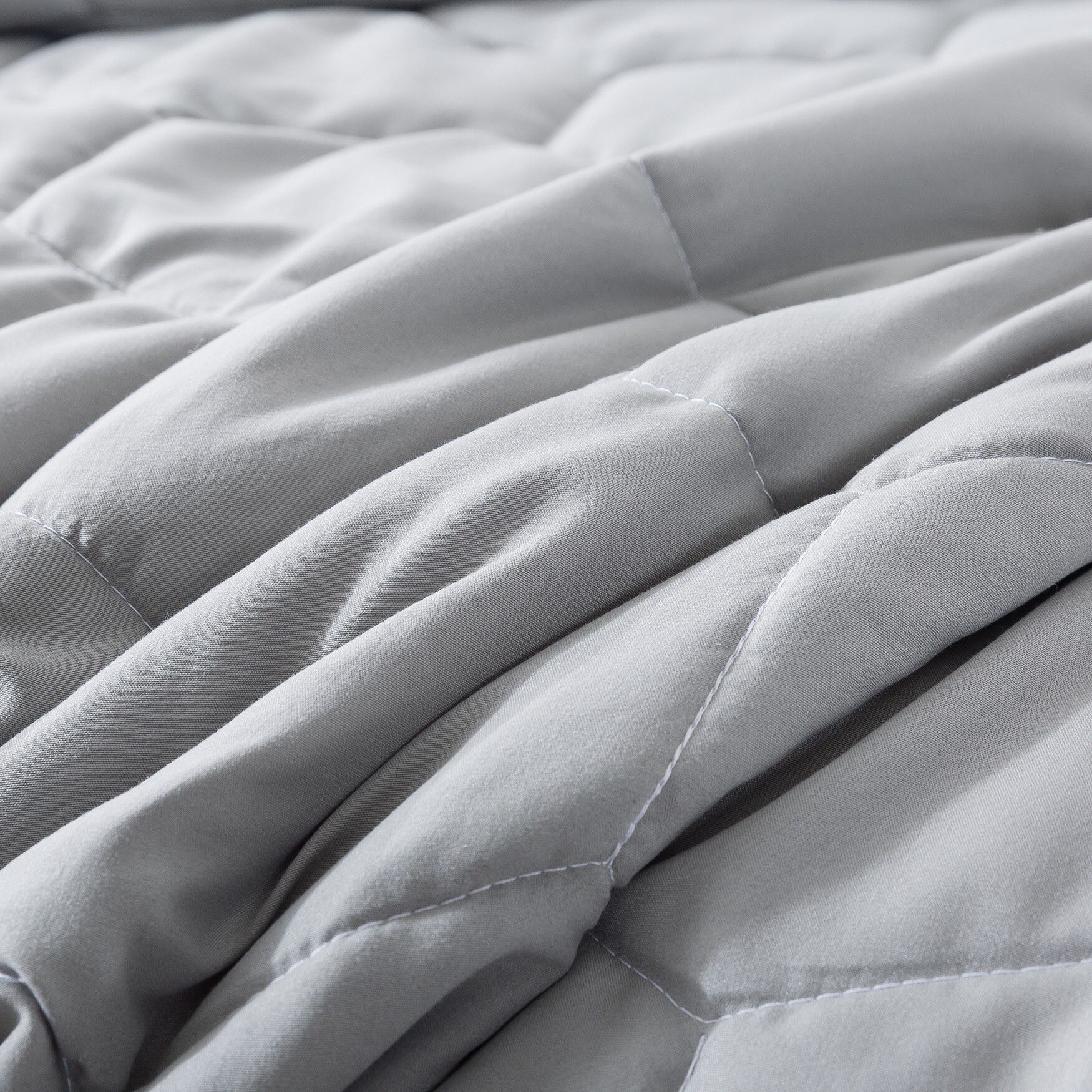 Honeycomb Down Alternative Blanket, Gray/ White, , alternate image number 5