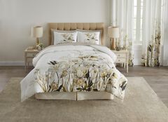 Odette Comforter Set