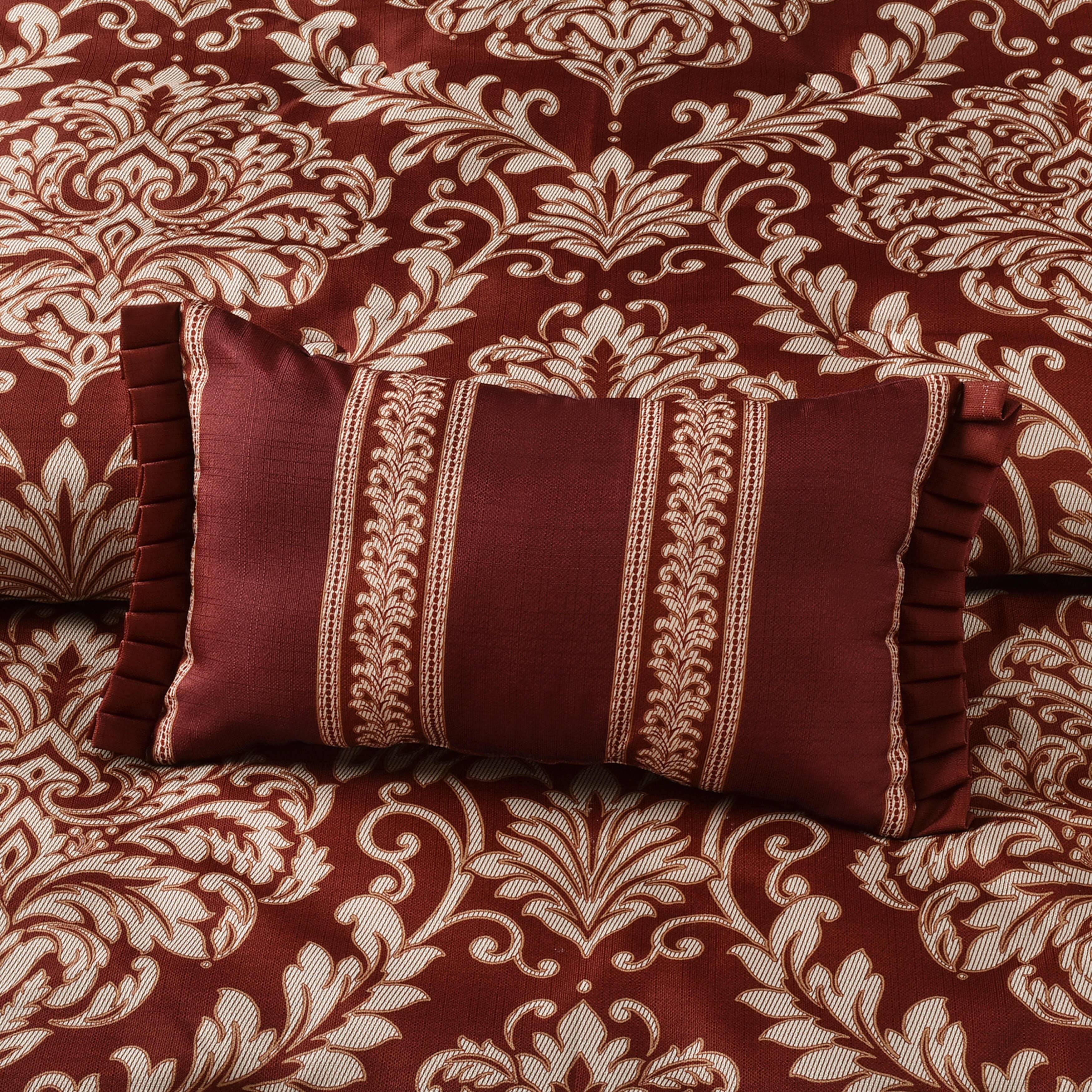 Lazia Boudoir Decorative Throw Pillow, RED, alternate image number null