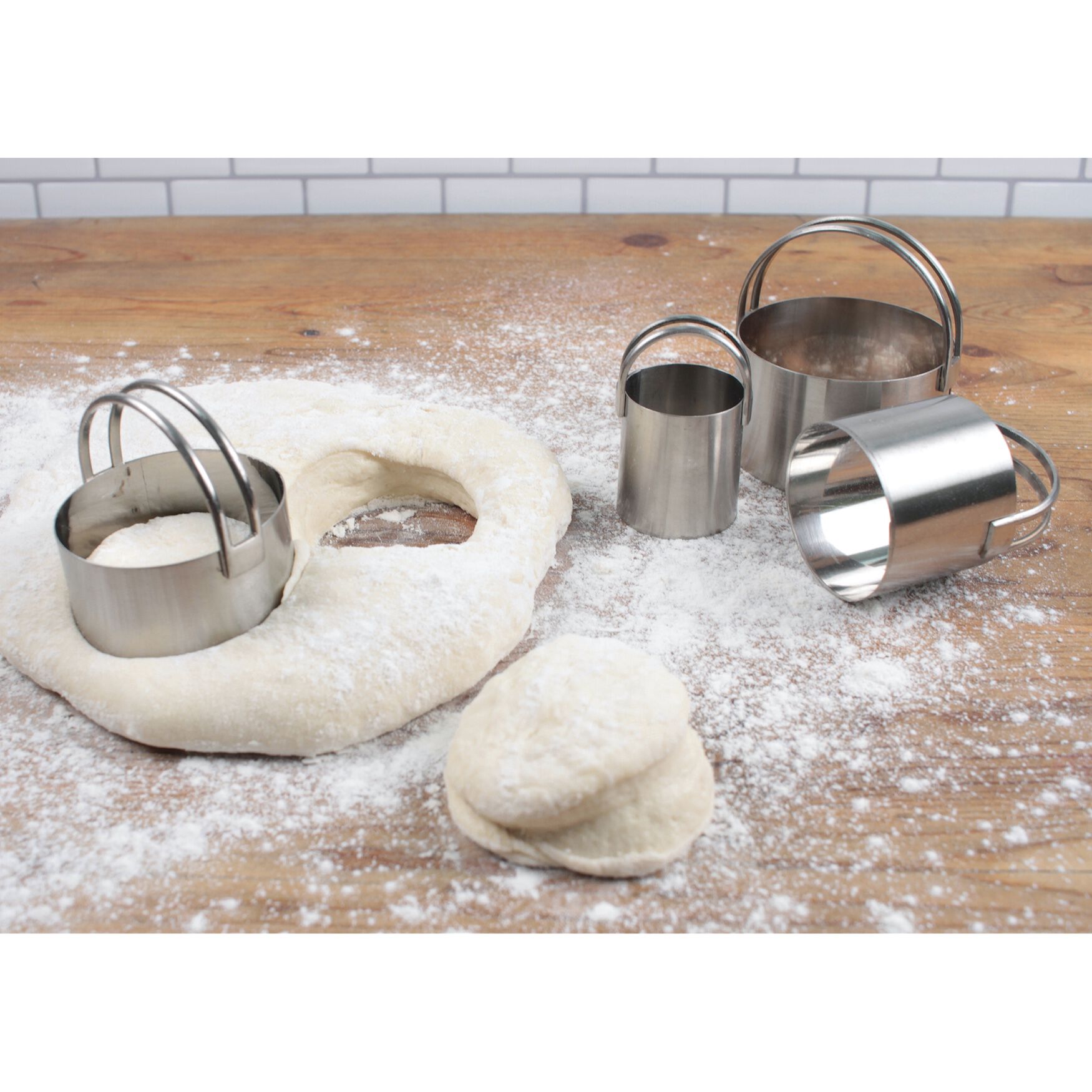 Round Stainless Steel Biscuit Cutters, Set 4, , alternate image number 5