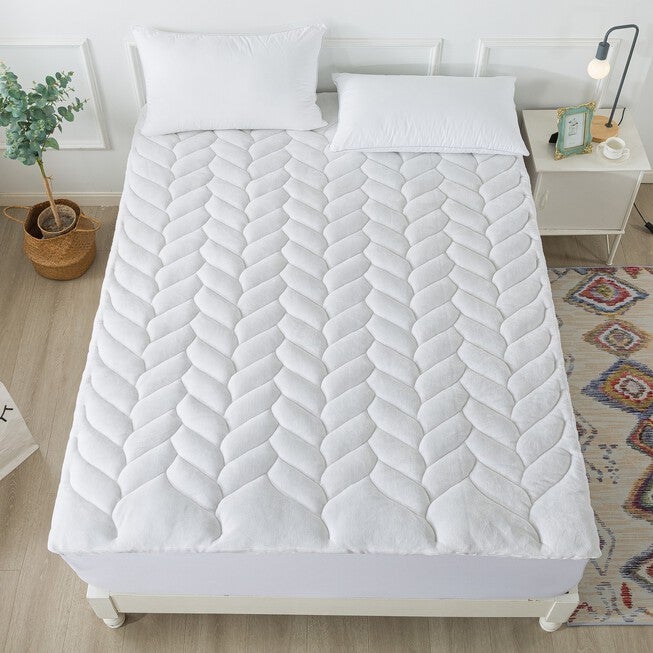 Micro-Mink Down Alternative 1 In. Mattress Topper Mattress Toppers, , alternate image number 4