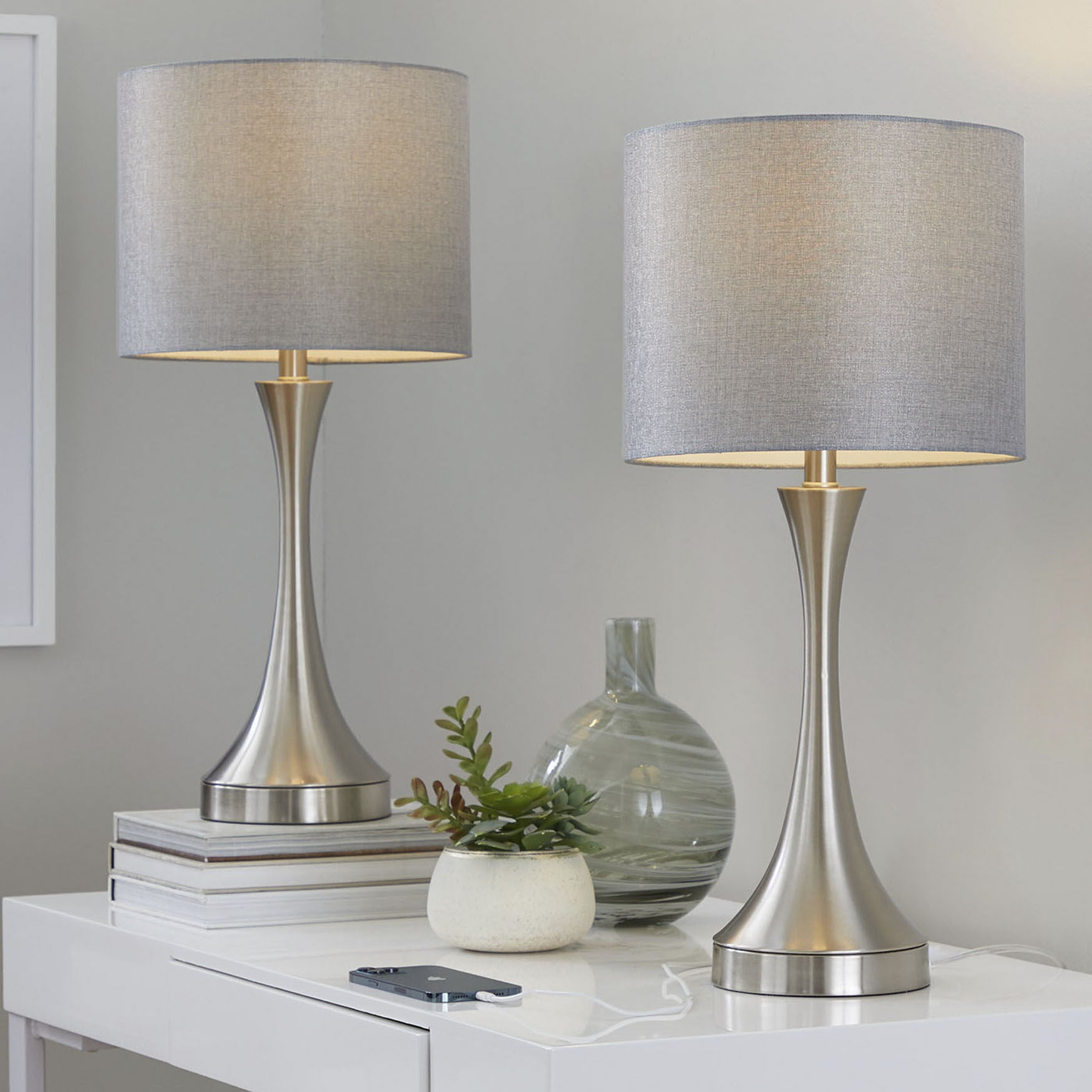 Lenuxe 25 inches Metal Table Lamp With Usb - Set Of 2, , alternate image number 6