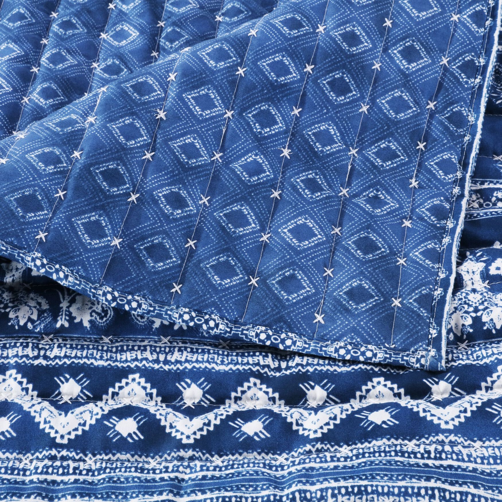 Embry Quilted Throw Blanket, , alternate image number 2