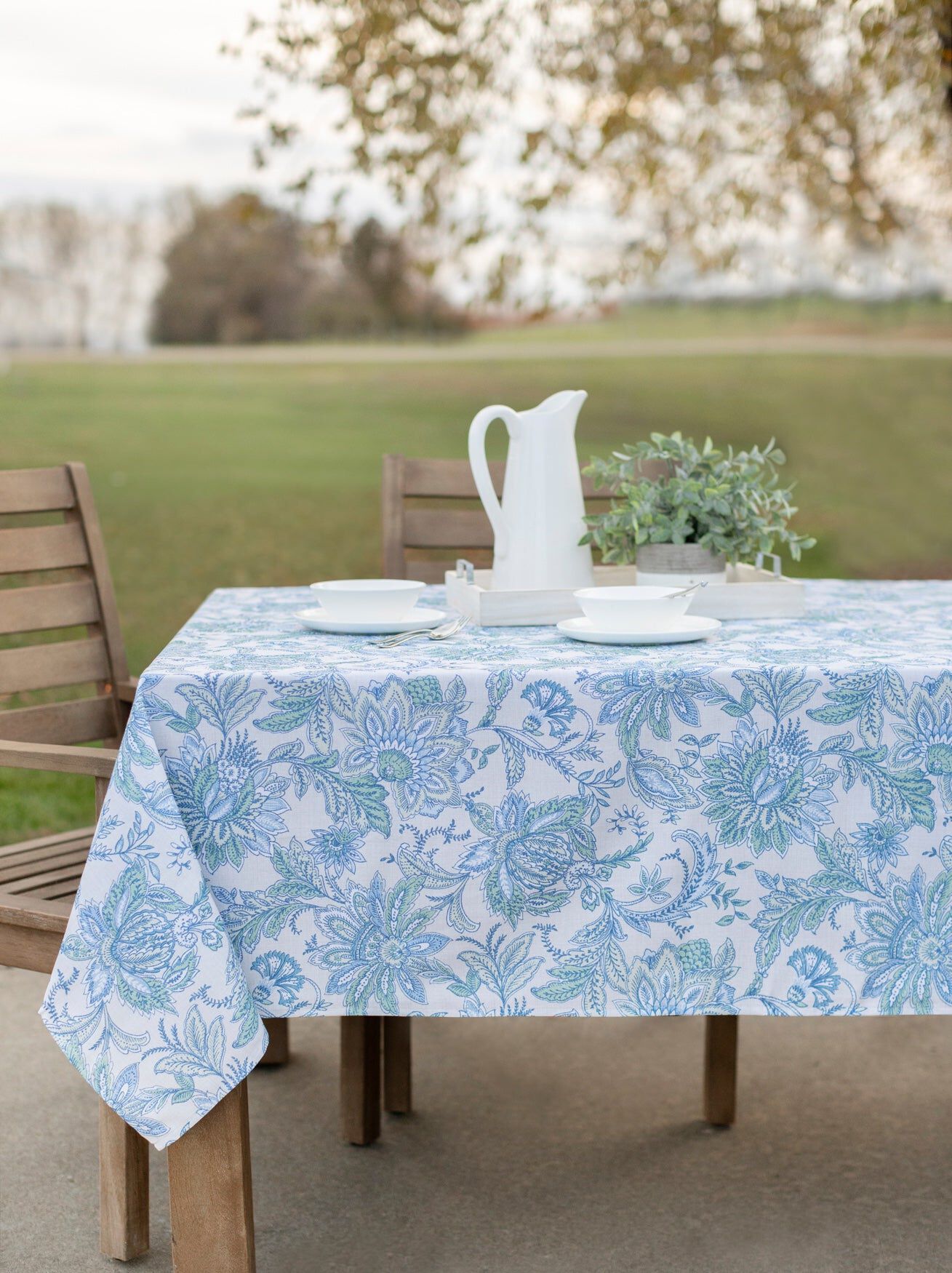 60" x 84" Katarina Floral Table Linen