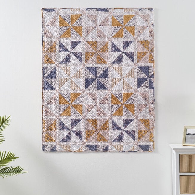 Pinwheel & Posey Quilted Throw Blanket, , alternate image number null