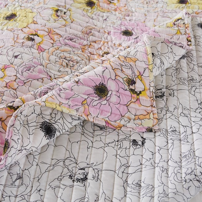 Misty Bloom Quilted Throw Blanket, , alternate image number null
