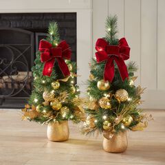 36"H Regal Pre-Lit urn Tree