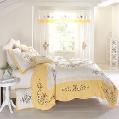 Ava Oversized Embroidered Cotton Quilt