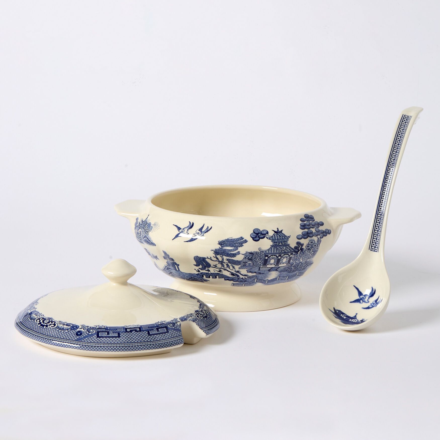 Blue Willow Soup Tureen with Holes + Ladle, BLUE, alternate image number 2