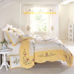 Ava Oversized Embroidered Cotton Quilt