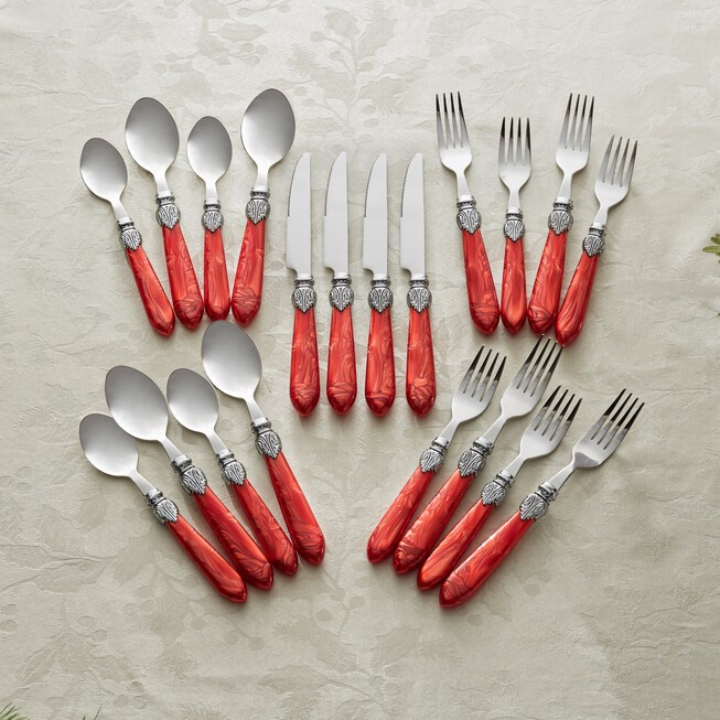 Get a Pioneer Woman 20-piece stainless steel cutlery set for $20