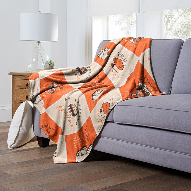 Wb Friends Friendsgiving Chaos Silk Touch Throw Blanket, , alternate image number 3