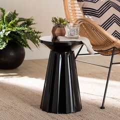 Ulmer Metal Scalloped Side Table, Black