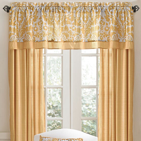 Maggie Valance, , alternate image number null