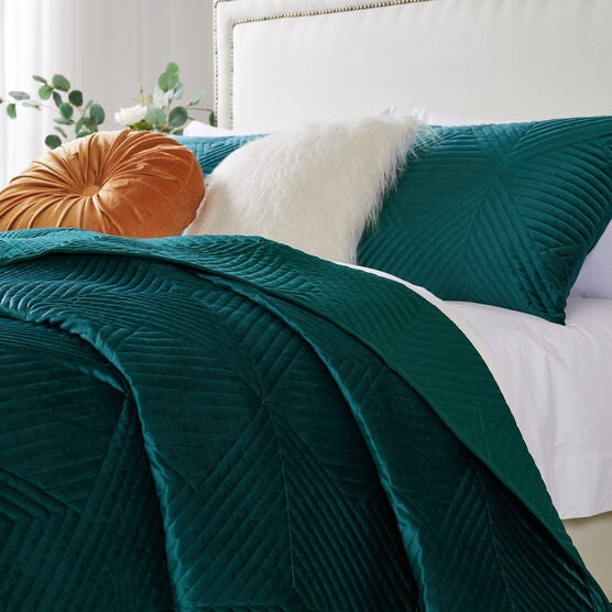 Riviera Velvet Teal Quilt Set, , on-hover image number null