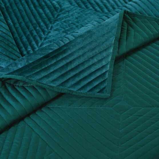 Riviera Velvet Teal Quilt Set, , alternate image number null