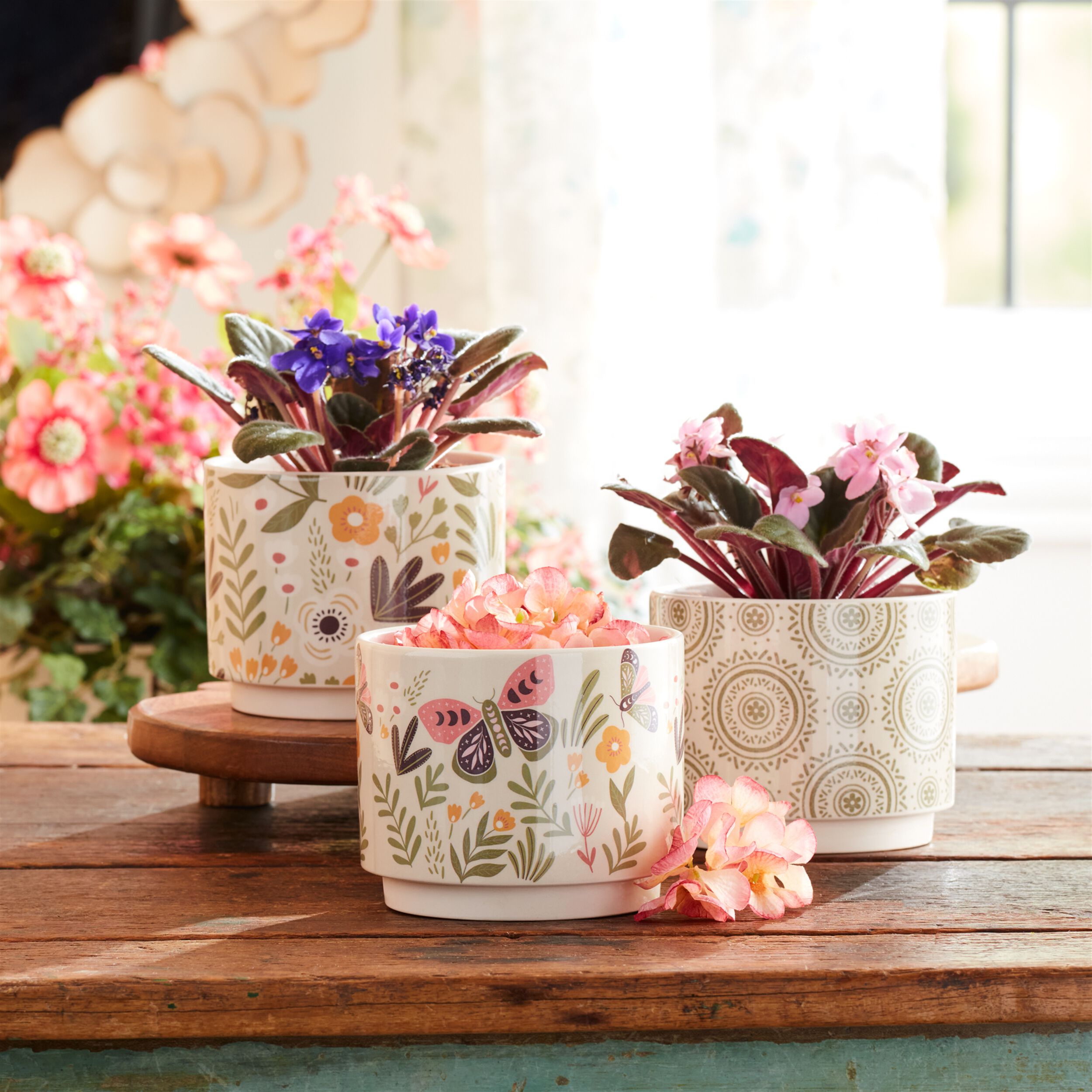 Stone Floral Patterned Planter Set of 3, BEIGE GREEN, alternate image number 1