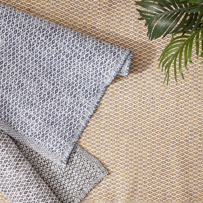 Artichoke Diamond Handwoven Recycled Yarn Rug 2X3 Ft Floor Coverings, , alternate image number null
