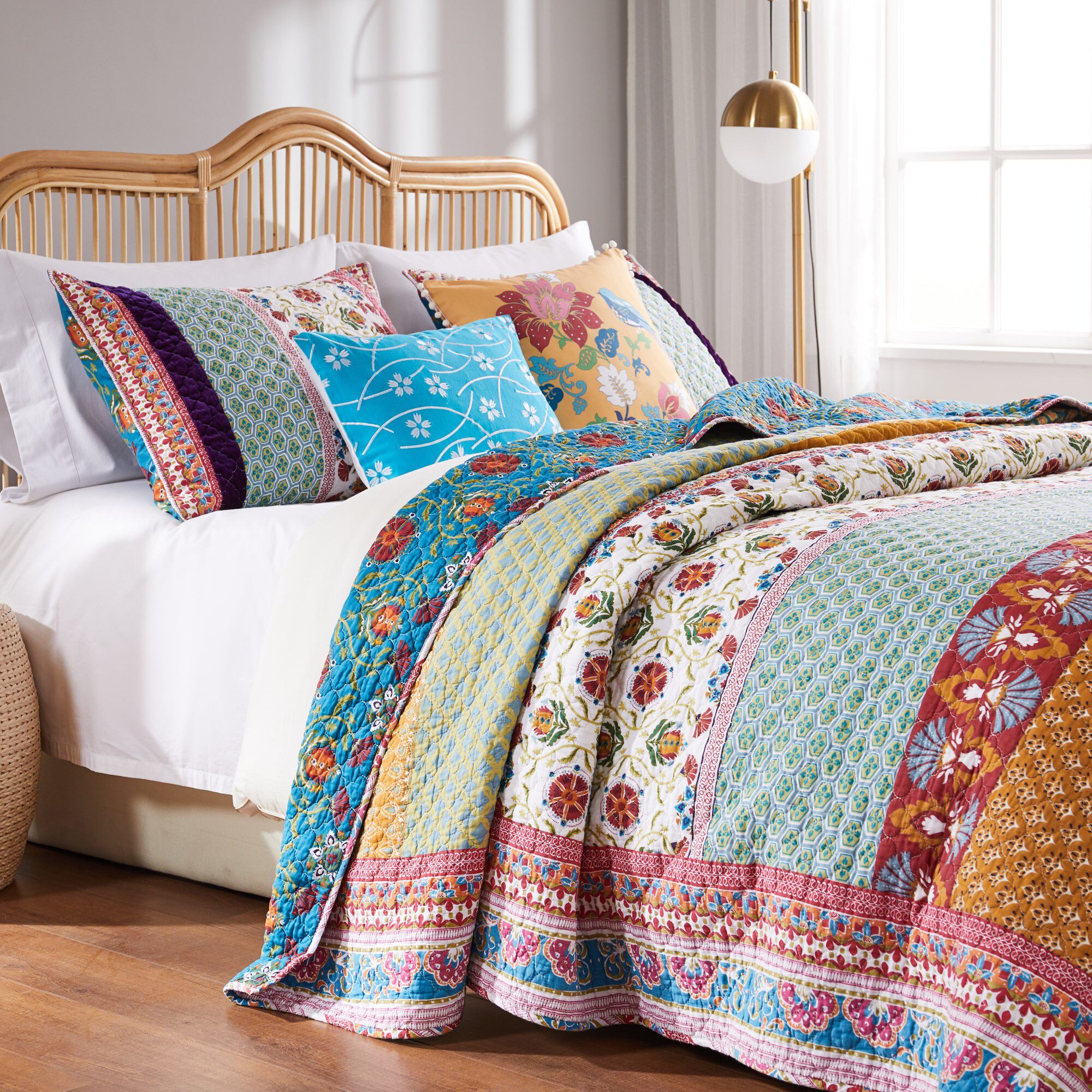 Thalia Finely Stitched Quilt Set with Decorative Pillows, TANGO, hi-res image number 0